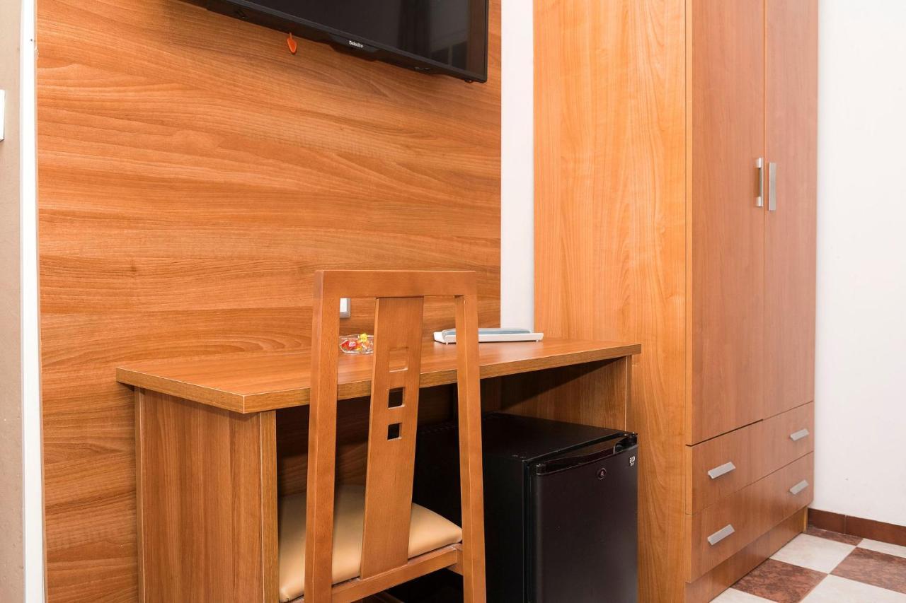 Hostal San Francisco 카디스 외부 사진