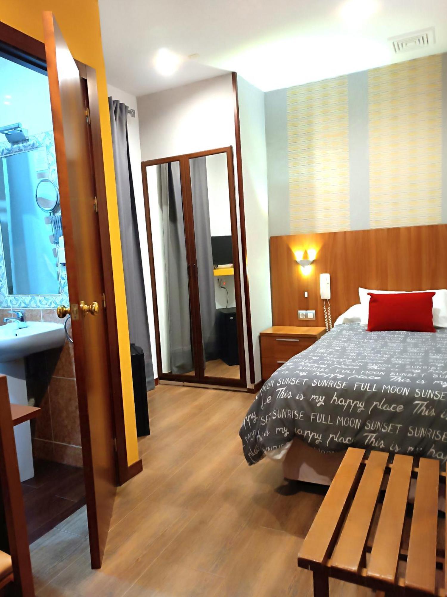 Hostal San Francisco 카디스 외부 사진